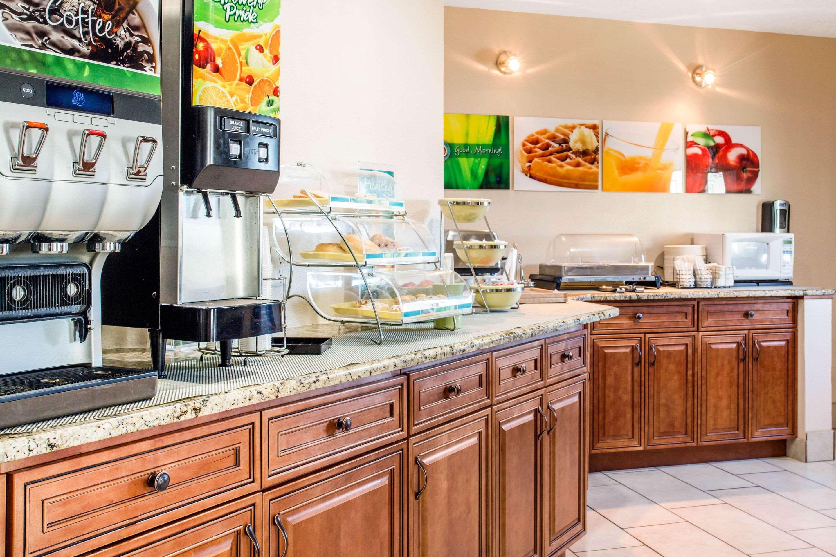 Quality Inn Moriarty Esterno foto