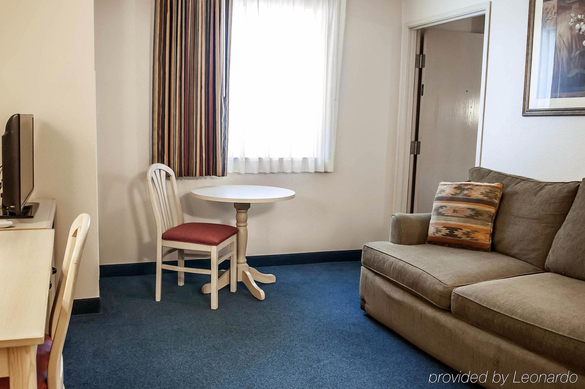 Quality Inn Moriarty Esterno foto