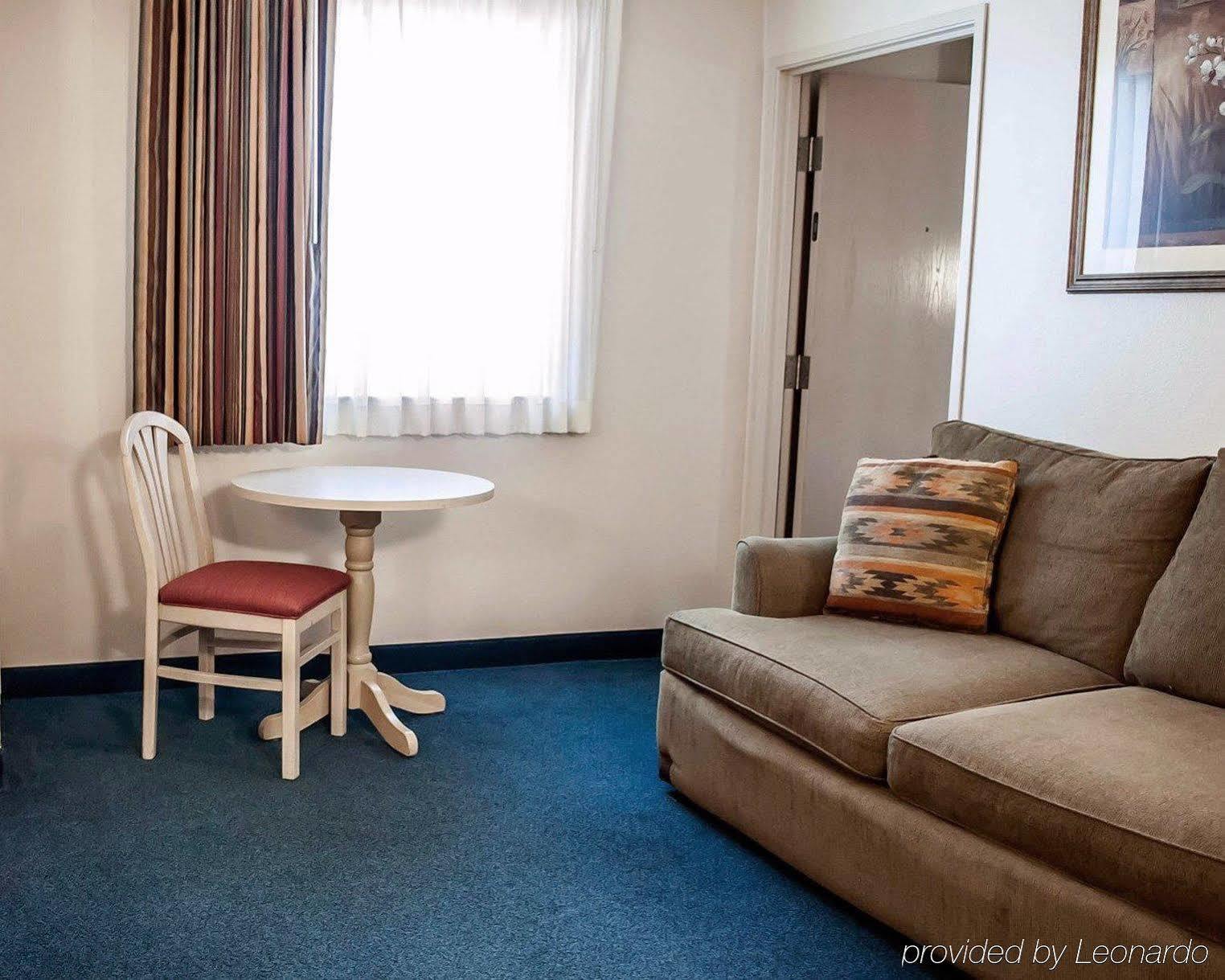 Quality Inn Moriarty Esterno foto